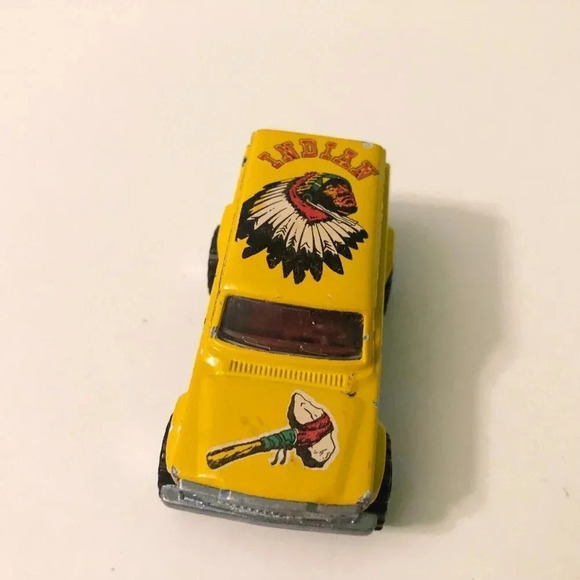 Lot of 4 Majorette Cars Bank Security Jeep Cherokee Renault Express Ambulance - Picture 8 of 16